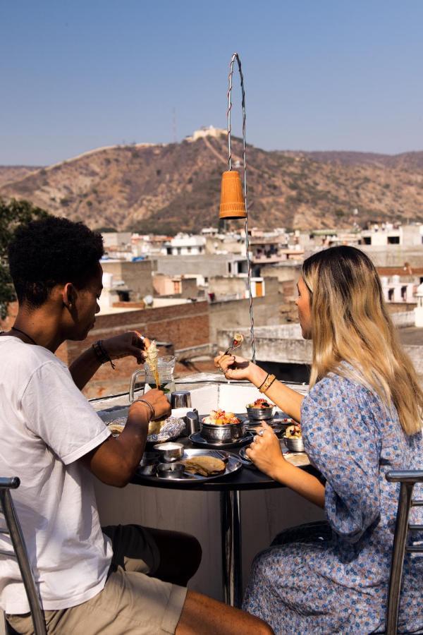 Chillout - A Boutique Hotel & Rooftop Restaurant Jaipur Exterior photo
