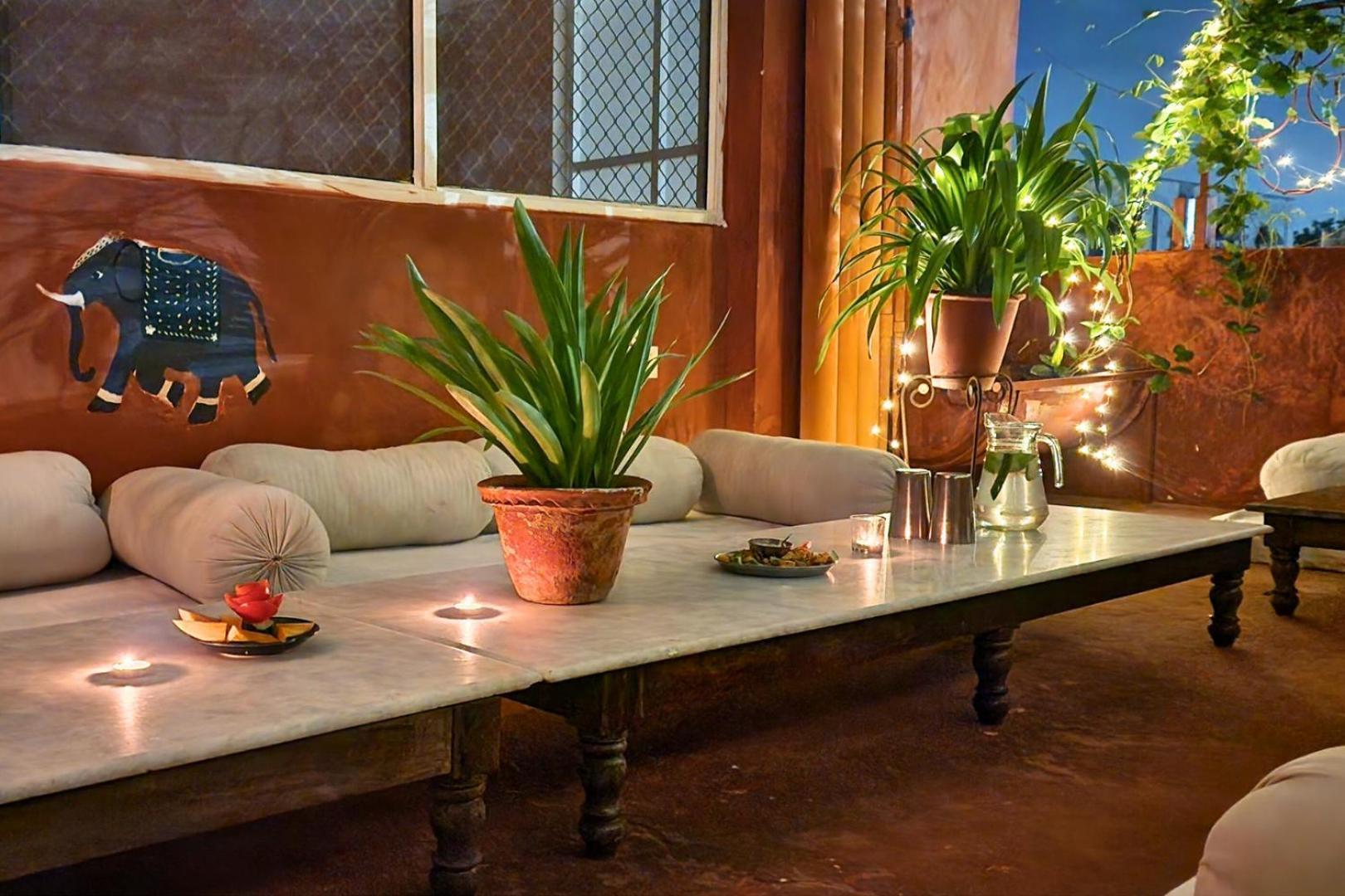 Chillout - A Boutique Hotel & Rooftop Restaurant Jaipur Exterior photo